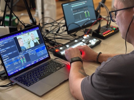 Многокамерные проекты и трансляции